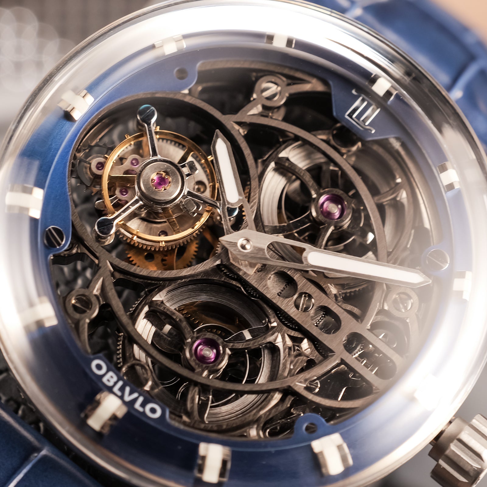 OBLVLO 腕時計　トゥールビヨン　79250318N06S Amazon | OBLVLO メンズ トゥールビヨン 手巻き時計 本革 ダイヤモンド