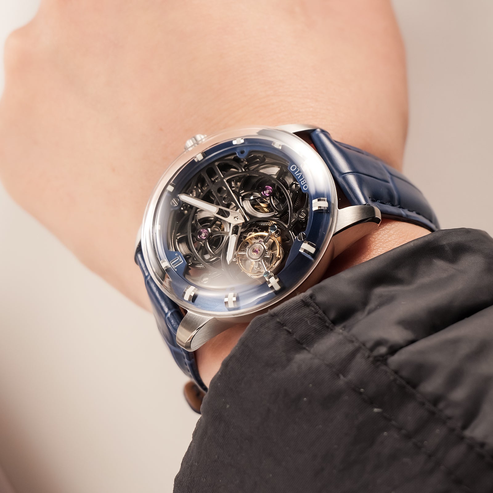 Best Affordable Luxury Skeleton Tourbillon Watches for Men & Women - O