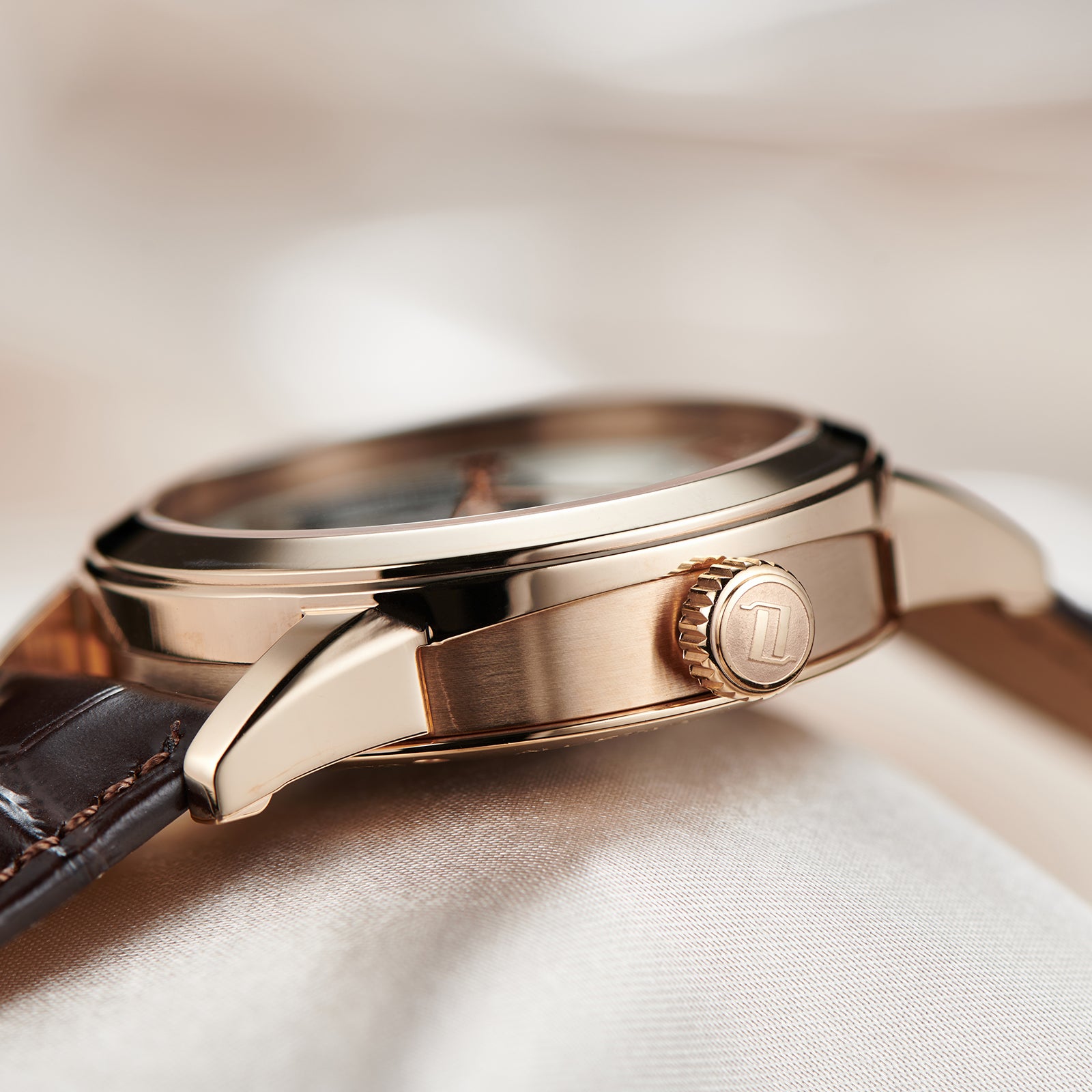 Affordable Luxury Oblvlo VM-S Series Automatic Rose Gold Watches For M